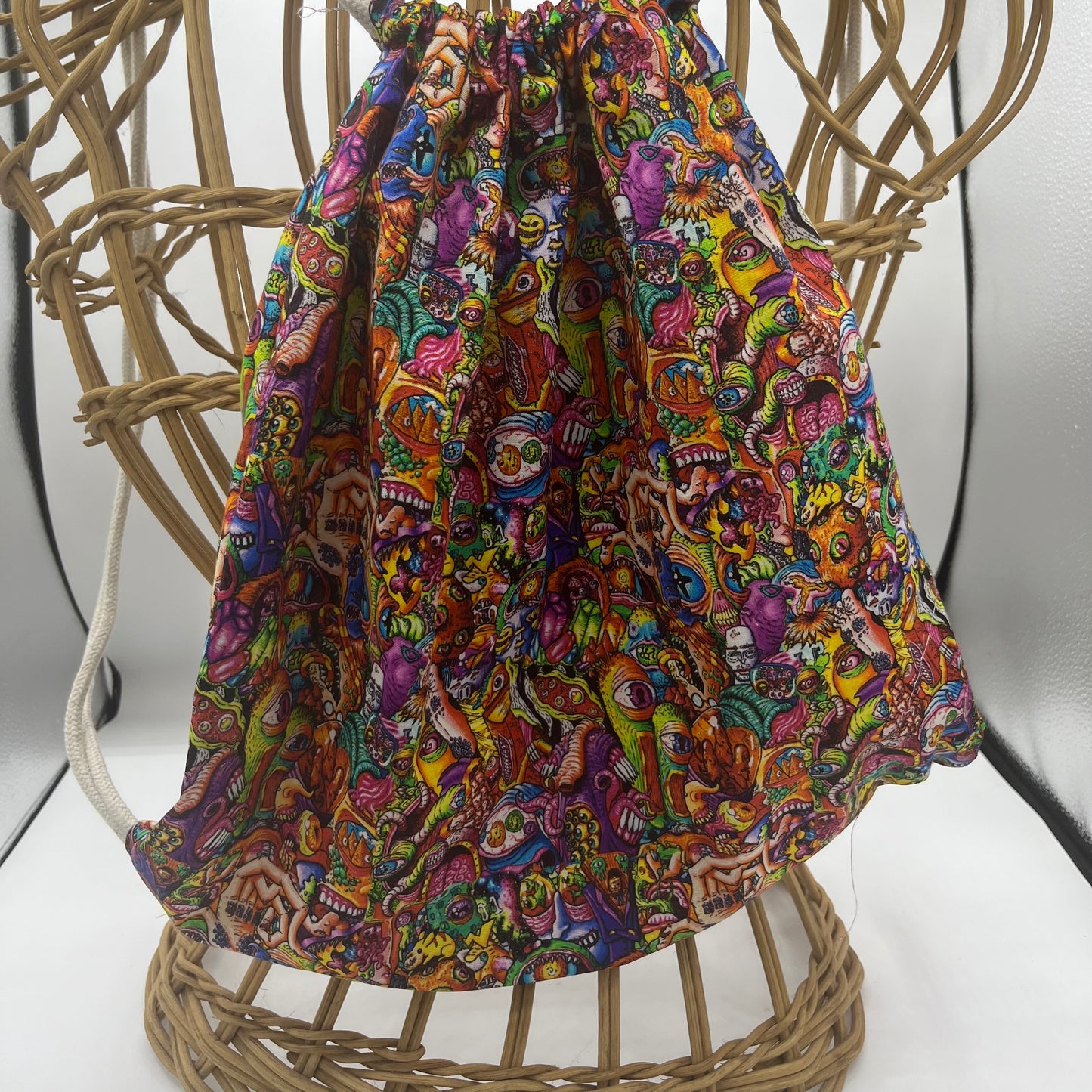 drawstring bag