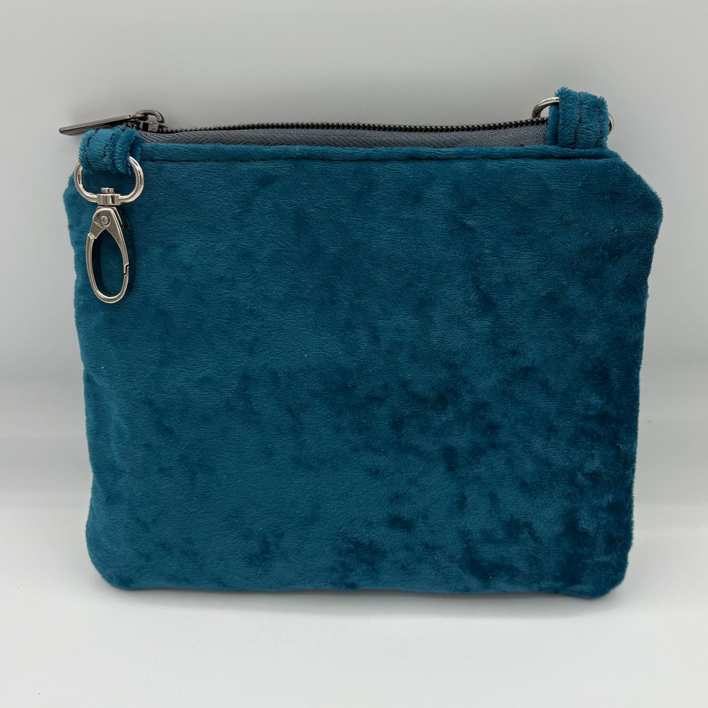Velvets Touch Hip Hiker