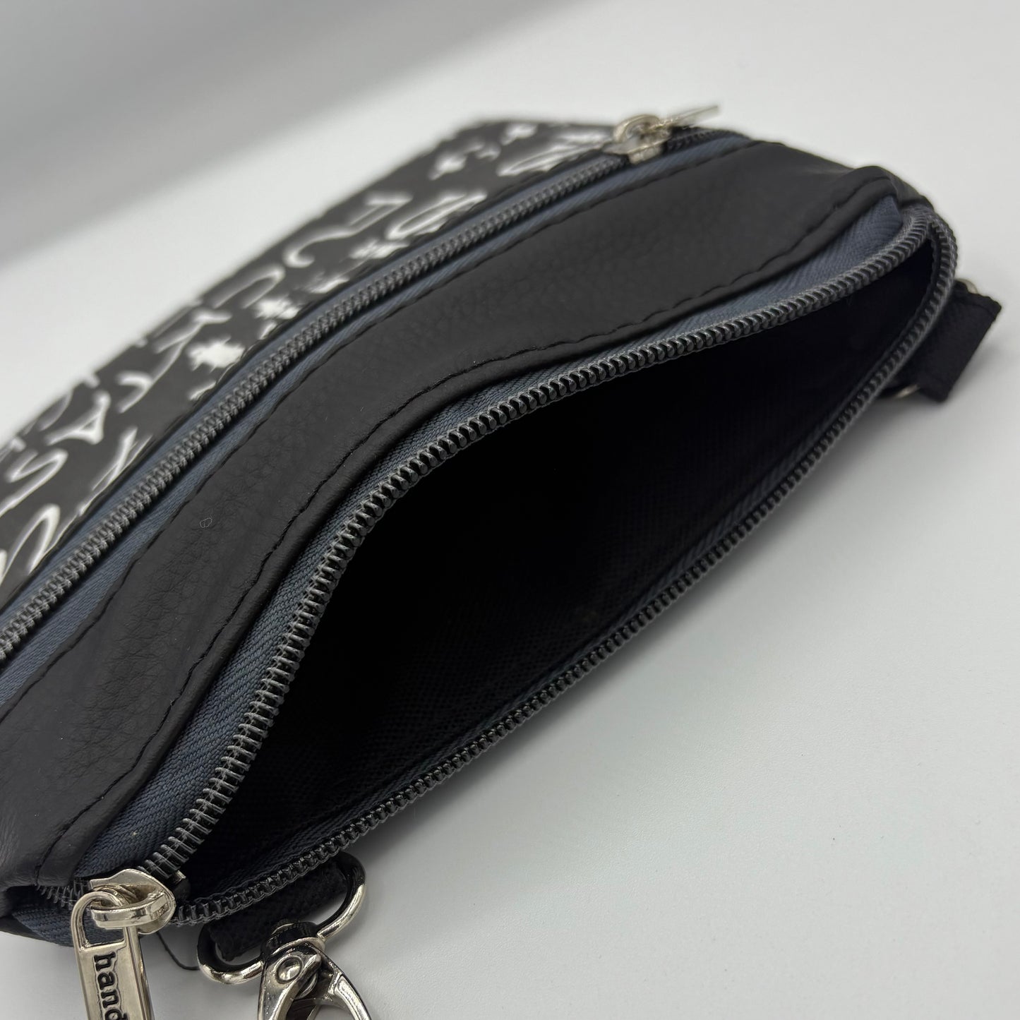 Fucktastic Hip Hiker