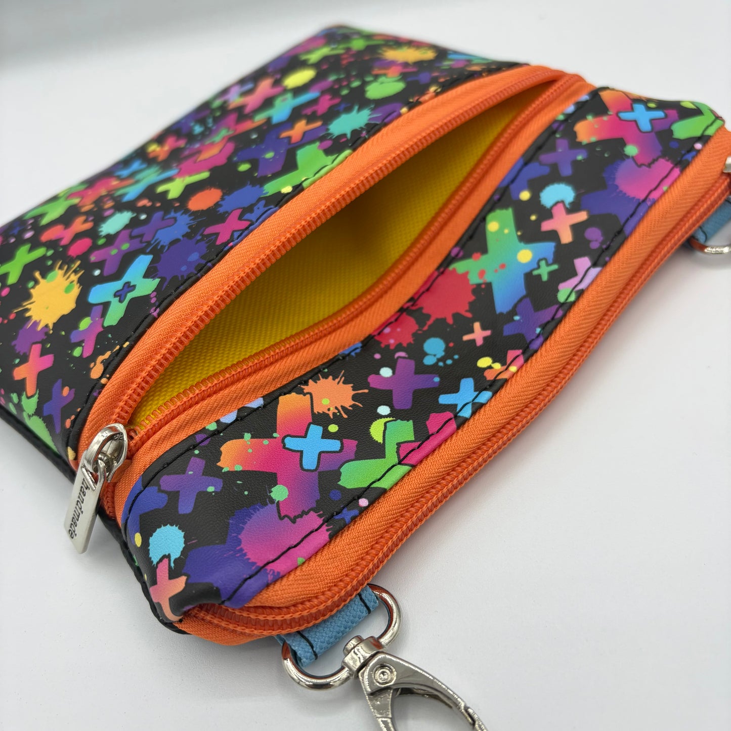 Loud & Proud Hip Hiker