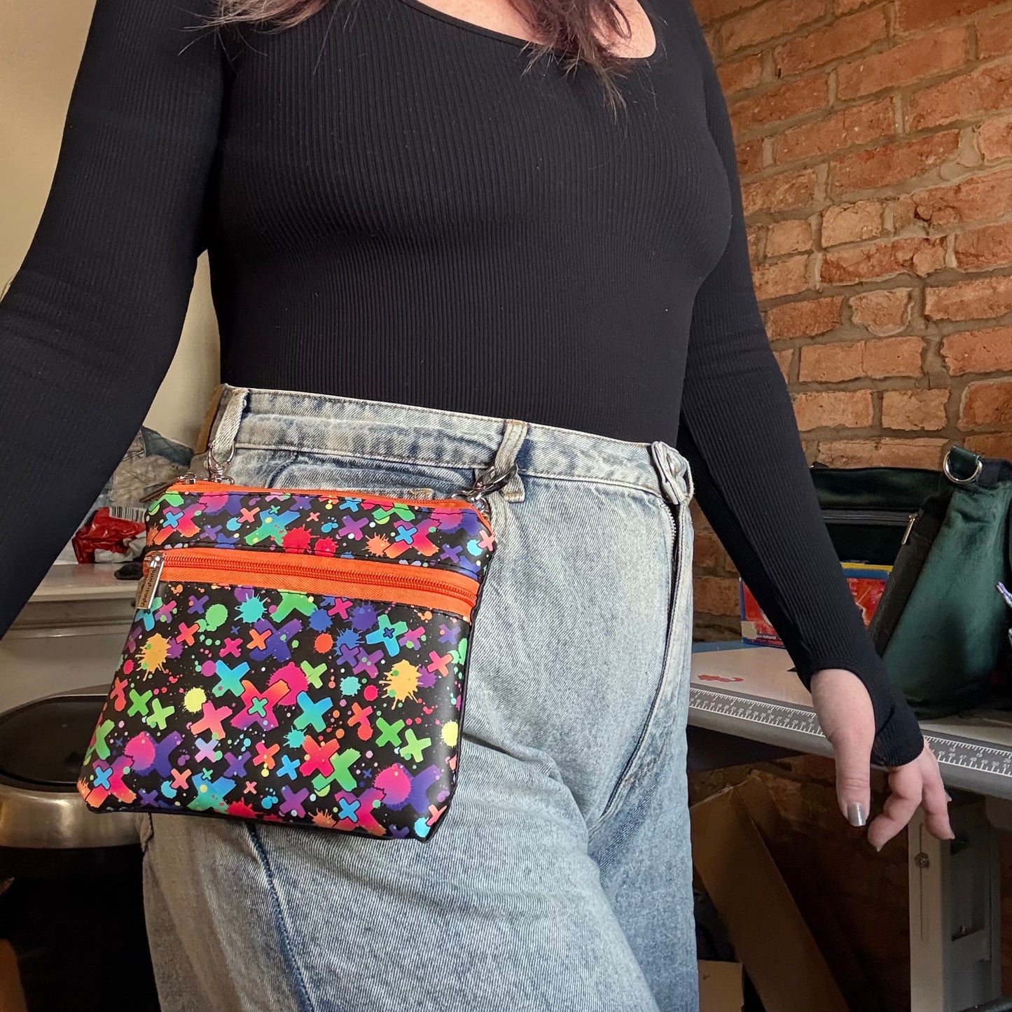 Loud & Proud Hip Hiker